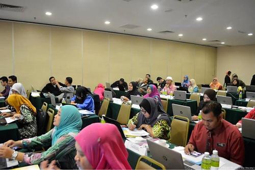 2015-04-22 Kursus Pembangunan Web Portal Kerajaan Berasaskan Joomla CM