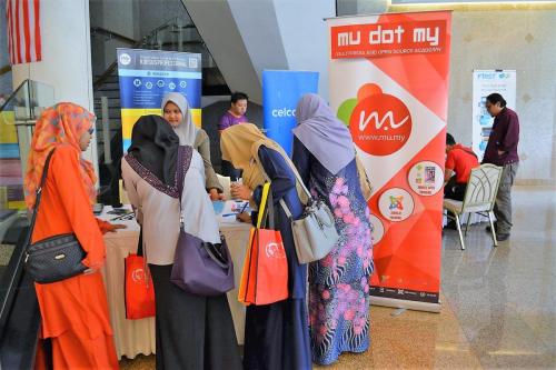 2016-09-2016 Seminar Hari Terbuka PESIMA tahun 2016- KKLW Putrajaya