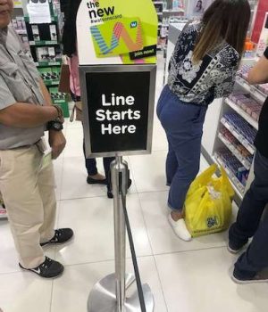 queue-line-mall-cebu-wordcamp